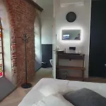 - Eetcafe - Riekelt 住宿加早餐酒店 3*