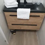 فندق مبيت وإفطار - Eetcafe - Riekelt 3*