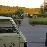 فندق مبيت وإفطار - Eetcafe - Riekelt 3*