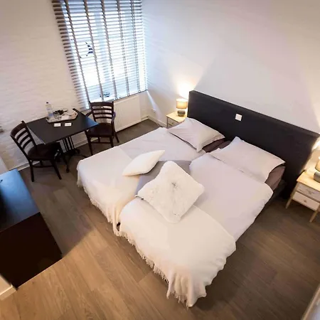 - Eetcafe - Riekelt Bed & Breakfast