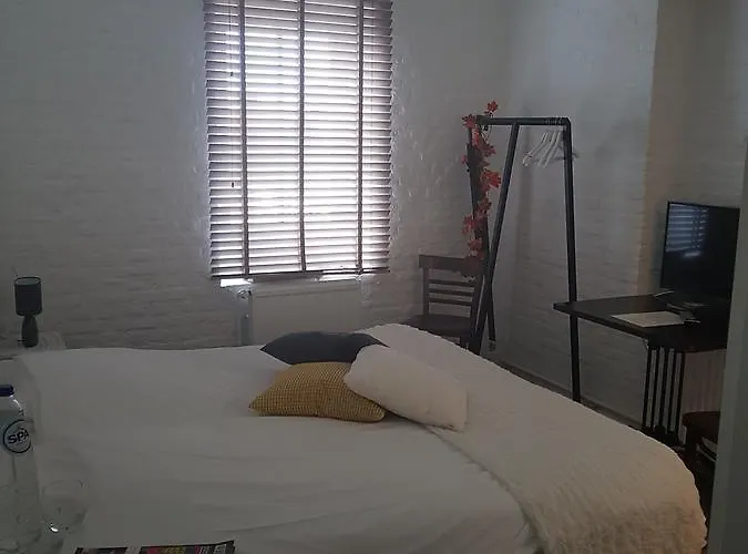 - Eetcafe - Riekelt Bed & Breakfast